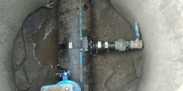 Сьогодні підприємство виконує переврізку абонентів на нову ділянку водопровідної мережі д- 250 мм (поліетилен)